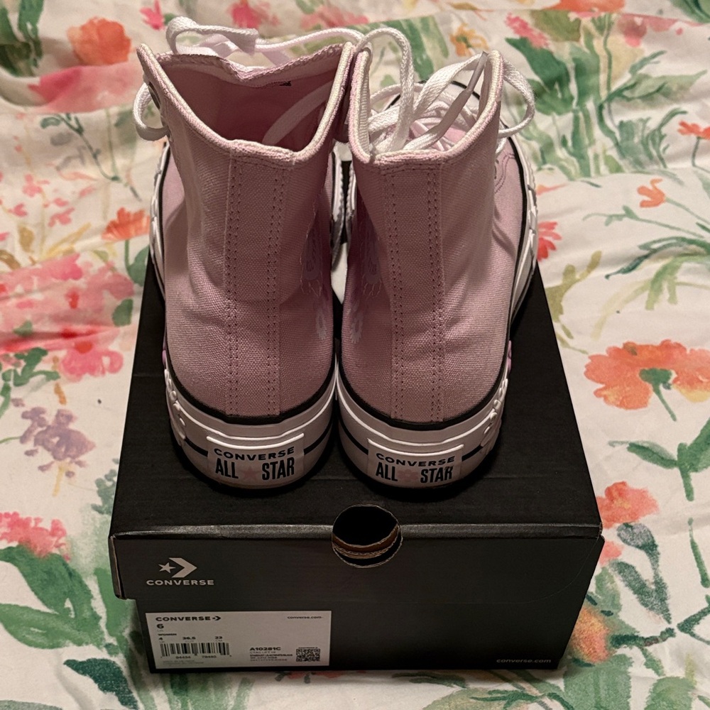 Converse Light Pink Floral High-Tops - Picture 2 of 11